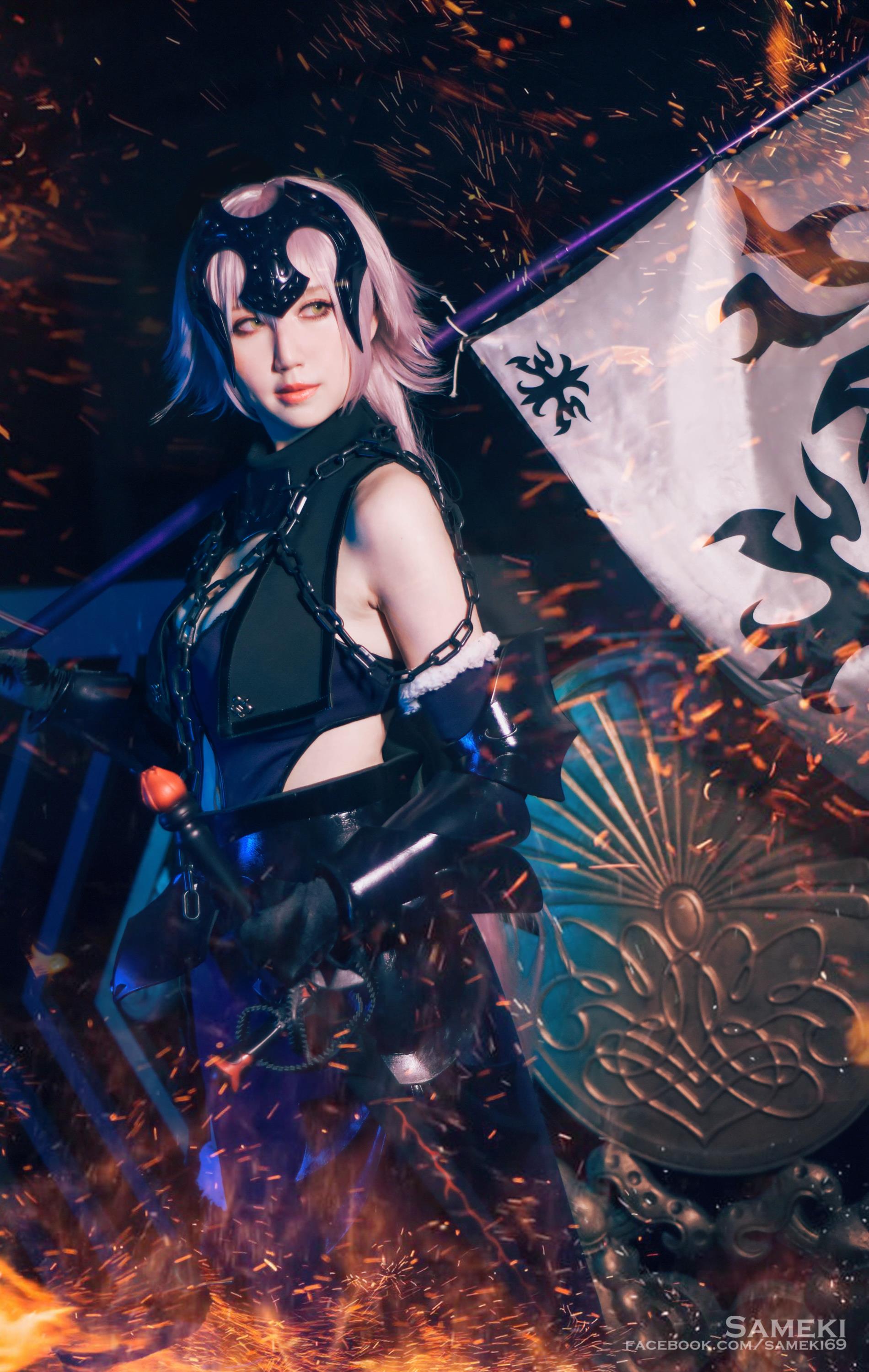 The thumbnail of Cosplay Sameki 黑贞德