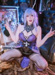 The thumbnail of [Cosplay] 兔胖胖min – 黑天鹅