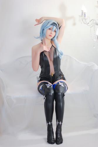 [Cosplay] 白露很白