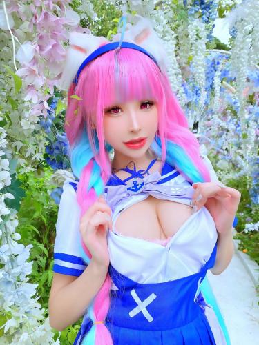 [Cosplay] Plant Lily 花リリ – Minato Aqua