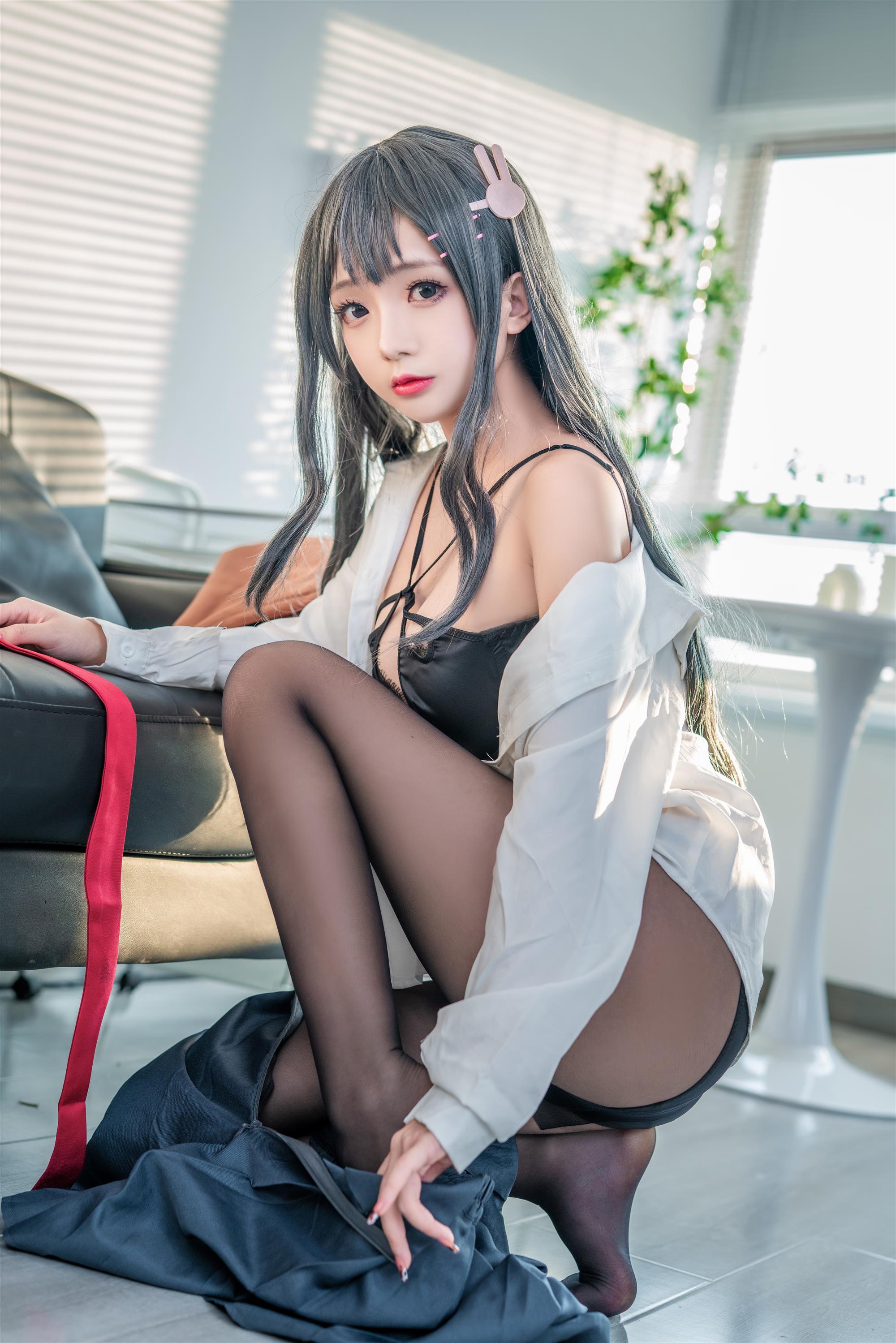 The thumbnail of Cosplay 日奈娇 NO.031 麻衣校服