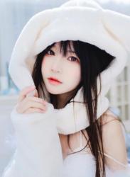 The thumbnail of [COSPLAY] 桜桃喵 小白兔02