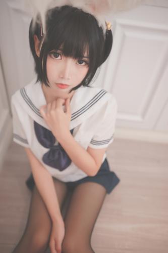 [Cosplay] Mbxer 面饼仙儿 – Rabbit Ears jk 兔耳jk