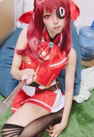 [Cosplay] Tabetei Yakiniku 焼肉たべ亭 – Houshou Marine マリン船長 (Hololive)