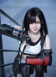 The thumbnail of [Cosplay] Sally Dorasnow – Tifa