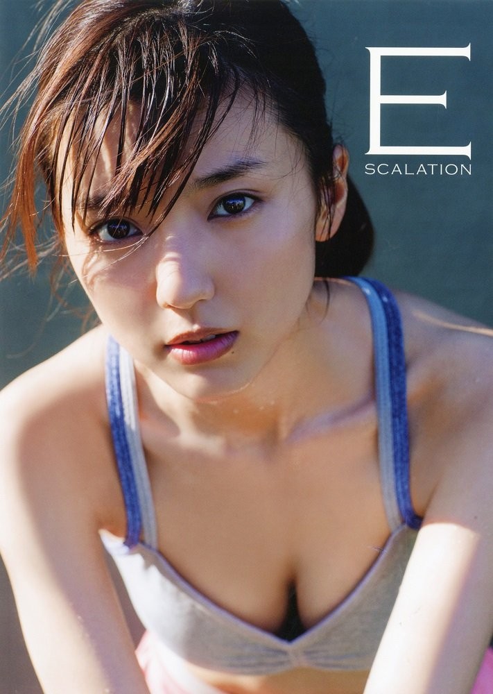 [DVDISO] 真野恵里菜 – Escalation [2015.09.19]