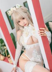 The thumbnail of [Cosplay] Chun Momo 蠢沫沫 – White Cheongsam  True Love Edition 沫沫真爱版 歪萌白旗袍