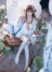 The thumbnail of [Cosplay] 是一只熊仔吗 – 逸仙