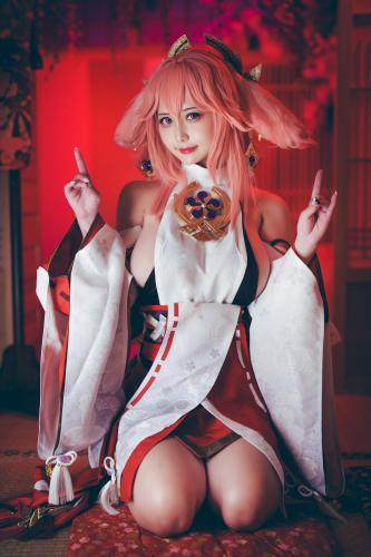 [Cosplay] Rinka Okita 沖田凜花 – Yae Miko 八重神子 (Genshin Impact)