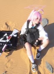 The thumbnail of [Cosplay] G44不会受伤 – 临战星野