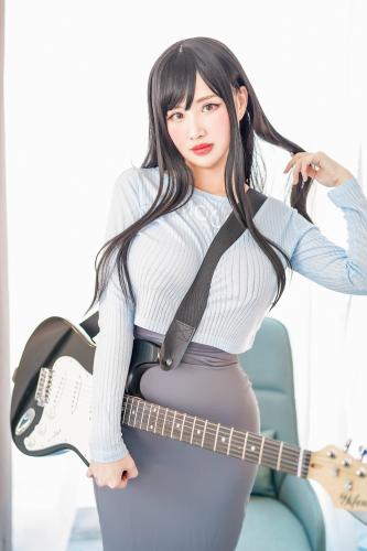 The thumbnail of [Cosplay] KaYa 萱 – Guitar MeiMei