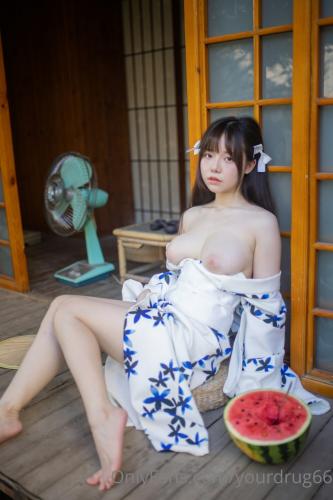 [Onlyfans] 六味帝皇酱 – 夏日和服 [72P1V-36MB]