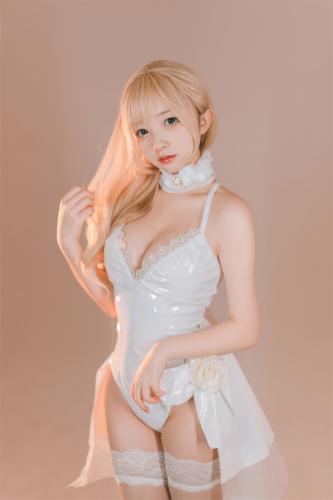The thumbnail of [Cosplay] 花铃 纯白小花嫁