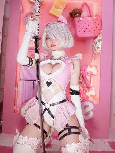 The thumbnail of [Cosplay] ZinieQ – 2B Barbie