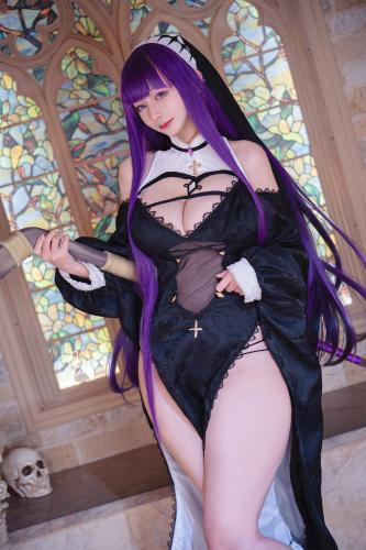 The thumbnail of [Cosplay] Machi – Fern Nun