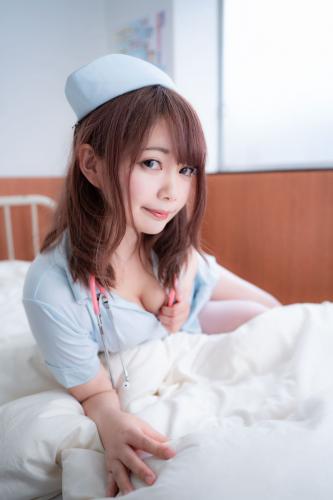 The thumbnail of [Photobook] 穂南しずく はたらかないおねえさん vol.1