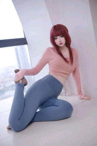 The thumbnail of [Cosplay] Fengmaoss 疯猫ss – Kafka Yoga 卡芙卡瑜伽