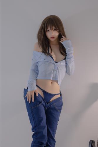 The thumbnail of [Cosplay] Fengmaoss 疯猫ss – Guitar sister jeans 吉他妹妹 牛仔裤