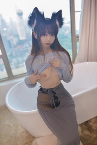 The thumbnail of [Cosplay] SAMA 雪琪 – Guitar sister 吉他妹妹