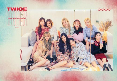 The thumbnail of [Photobook] 2019.10 TWICE WORLD TOUR 2019 ‘TWICELIGHTS’ IN JAPAN Pamphlet